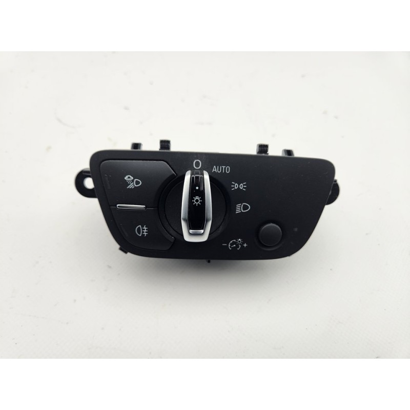 MANDO LUCES 4M0941531AA 