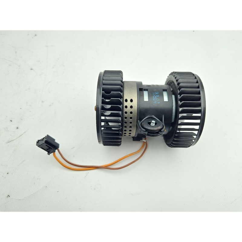 MOTOR CALEFACCION 4M0820021 