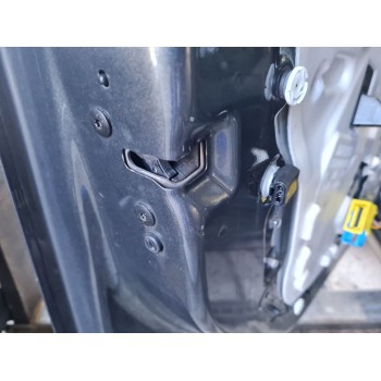 CERRADURA PUERTA DELANTERA IZQUIERDA 