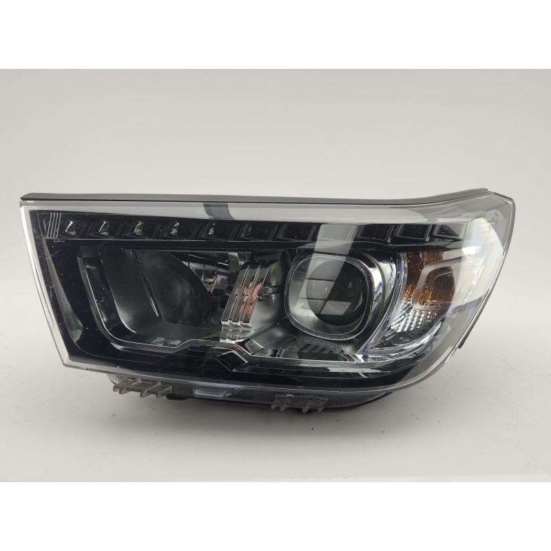 FARO IZQUIERDO 8310135300 