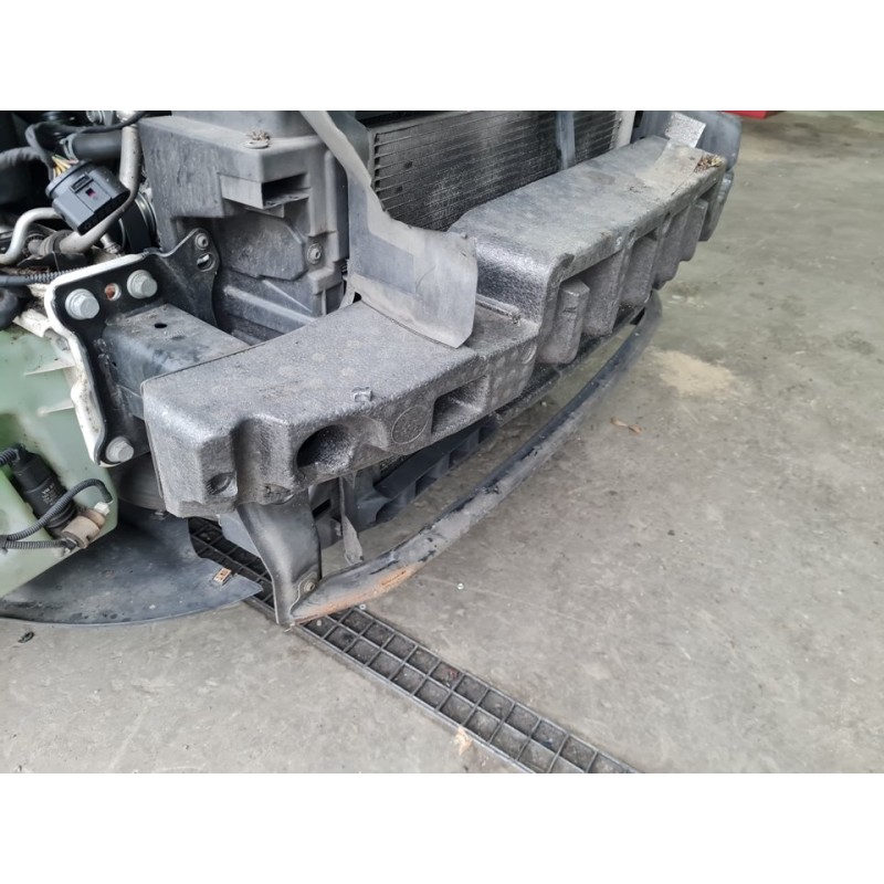 REFUERZO PARAGOLPES DELANTERO 