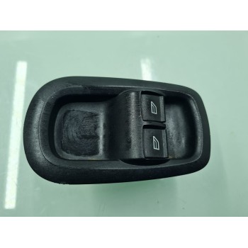 MANDO ELEVALUNAS DELANTERO IZQUIERDO GK2T14A132CA 