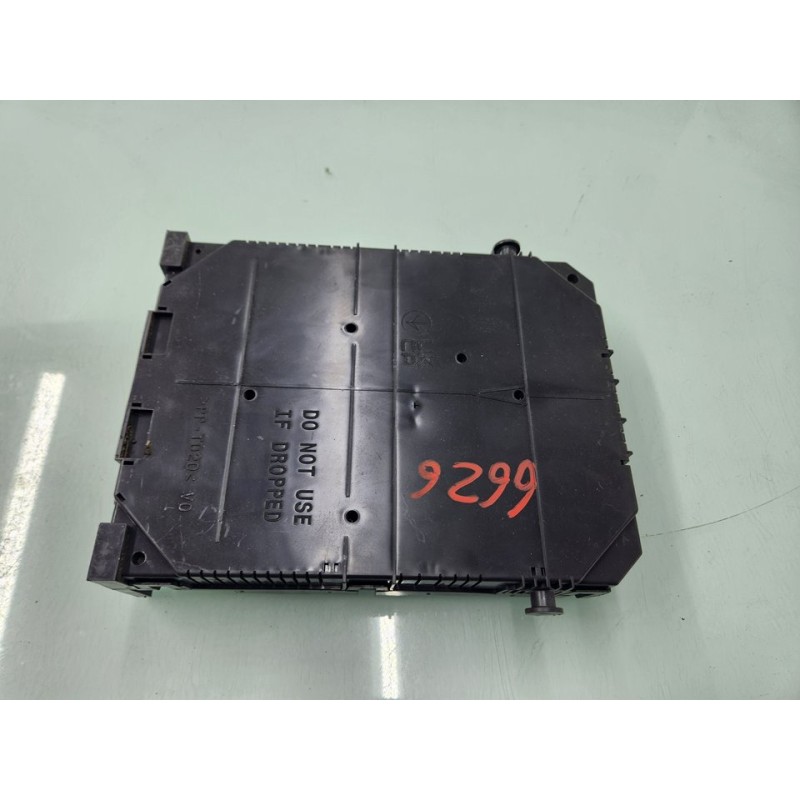 CAJA RELES / FUSIBLES BSIEL5CEM00 