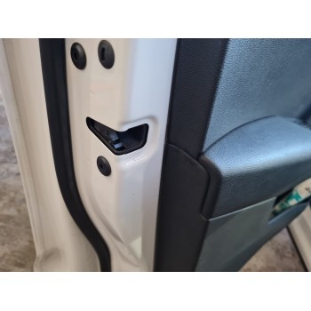 CERRADURA PUERTA DELANTERA IZQUIERDA 