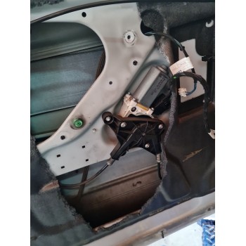 ELEVALUNAS DELANTERO IZQUIERDO A6397200046 
