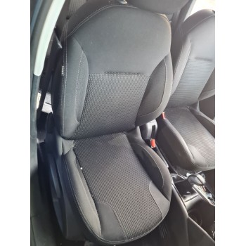 ASIENTO DELANTERO DERECHO 