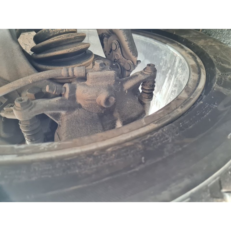PINZA DE FRENO DELANTERA DERECHA 