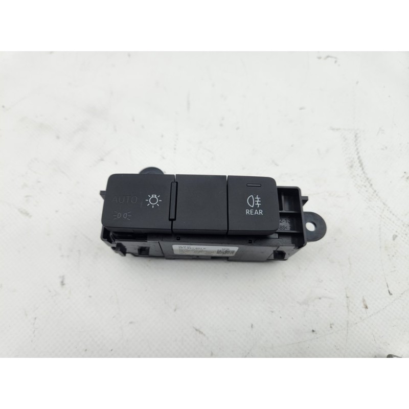 MANDO LUCES 4K1941501P 
