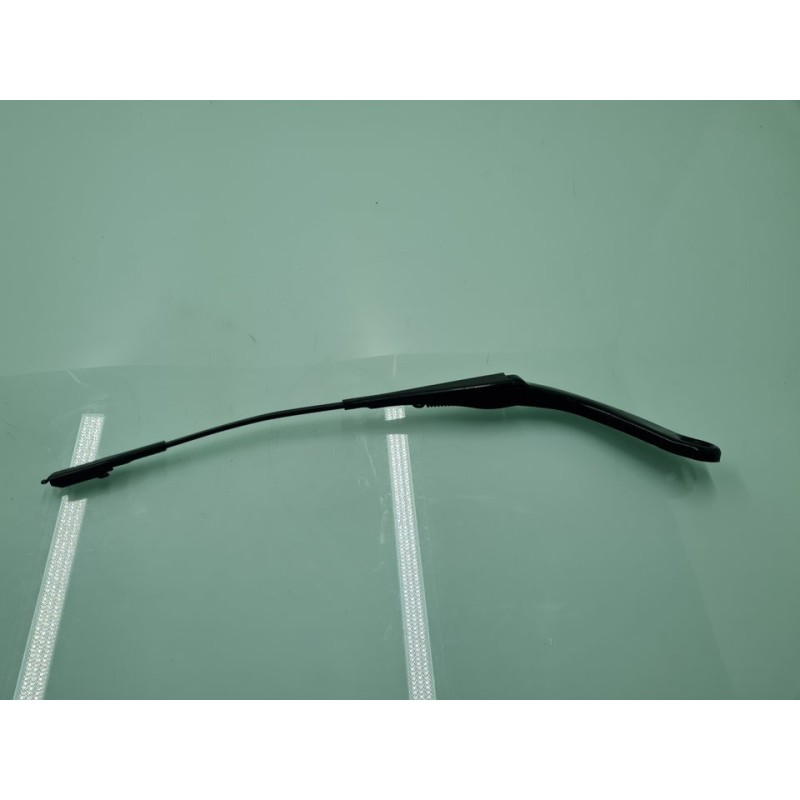 BRAZO LIMPIA DELANTERO IZQUIERDO 7260469 