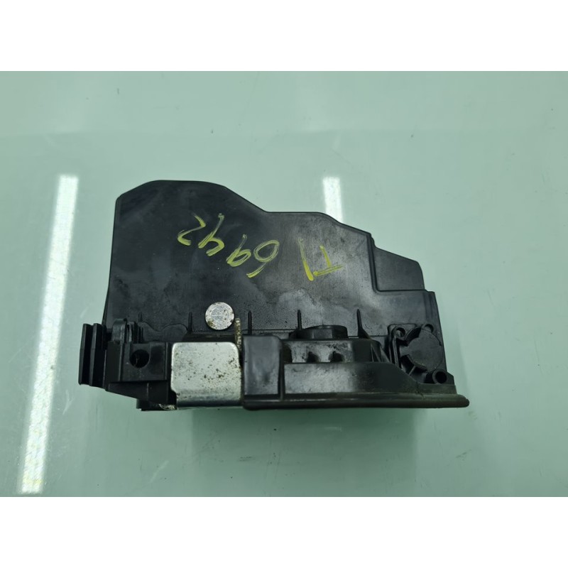 CERRADURA PUERTA TRASERA IZQUIERDA 7229459 
