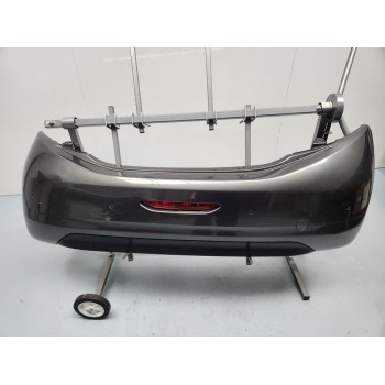 PARAGOLPES TRASERO 