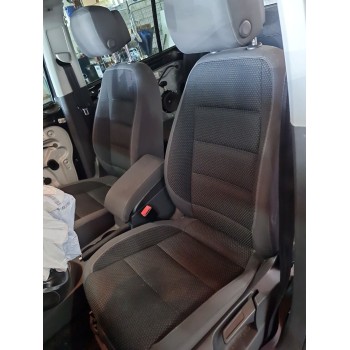 ASIENTO DELANTERO IZQUIERDO 