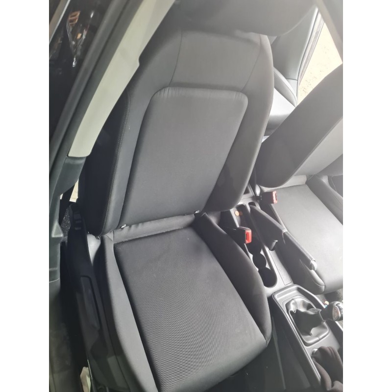 ASIENTO DELANTERO DERECHO 