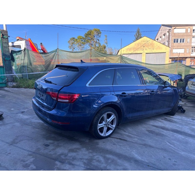 AUDI A4 AVANT (8W5)