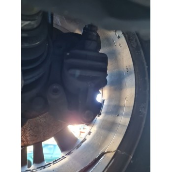 PINZA DE FRENO DELANTERA IZQUIERDA 